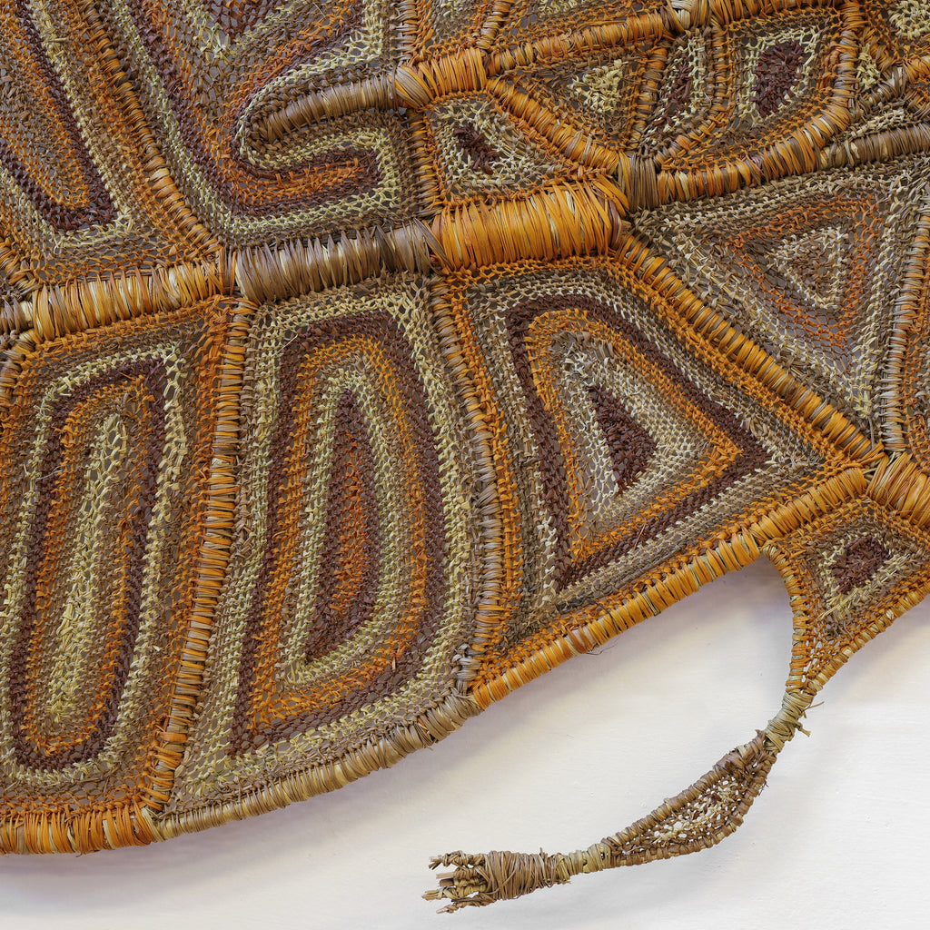 Dorothy Bunibuni, Kumuken (Freshwater Crocodile), 246x76cm