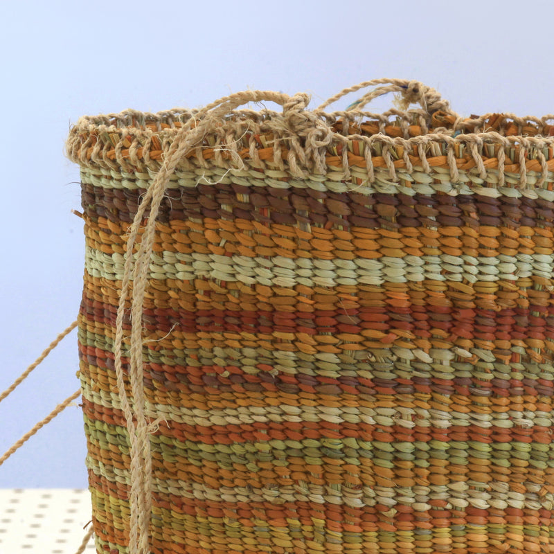 Aboriginal Artwork by Dorothy Dhulparrarrawuy Marrawungu, Gapuwiyak - Dilly Bag (20x15x15cm)