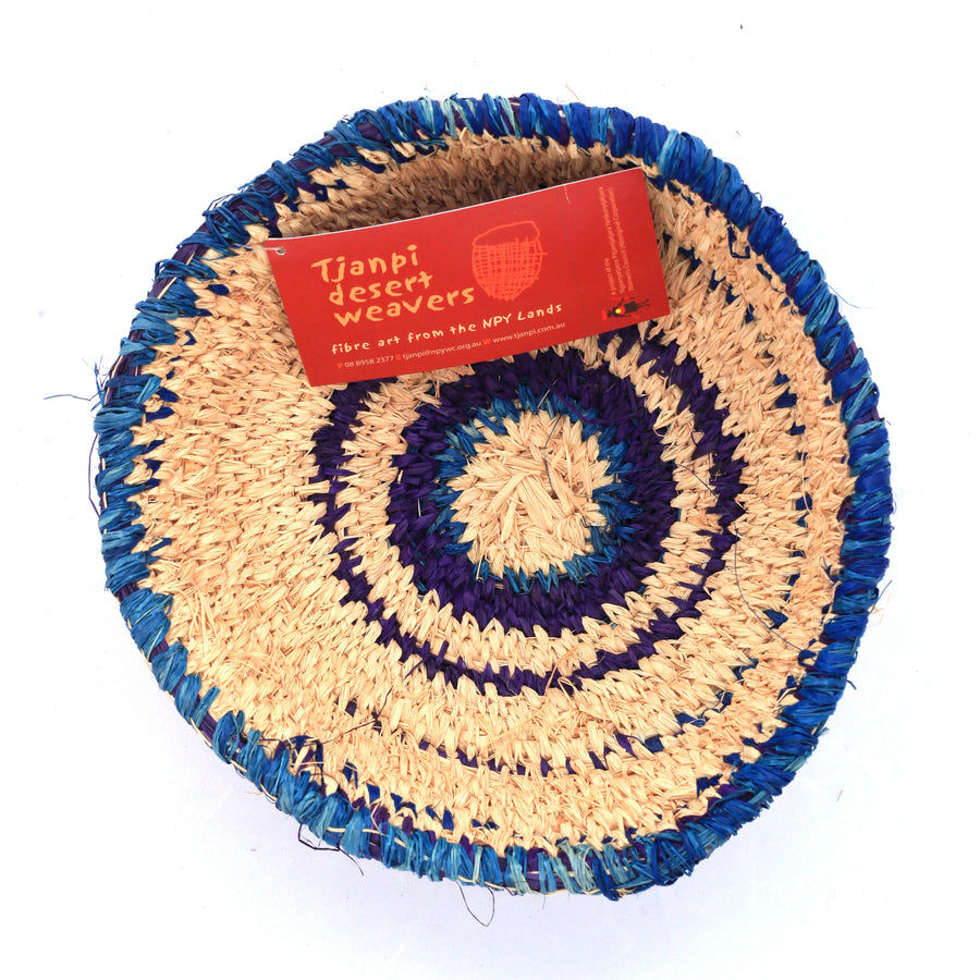Aboriginal Artwork by Tjanpi basket, Mary Mingkili, Iwantja/Indulkuna (23-24cm)