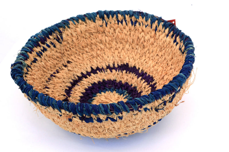 Aboriginal Artwork by Tjanpi basket, Mary Mingkili, Iwantja/Indulkuna (23-24cm)