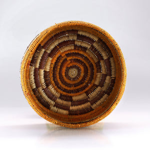 Aboriginal Art by Malkuwili Yunupiŋu, Bathi (woven basket) - ART ARK®