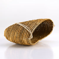 Aboriginal Artwork by Wulŋuwulŋu Guyula Wendy, Bathi (woven basket)